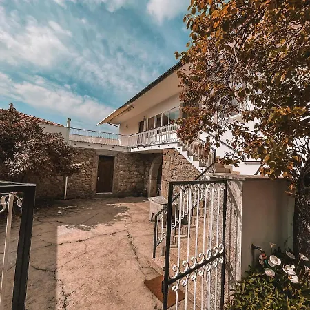 Nyaraló Windmill House Santa Maria Da Feira